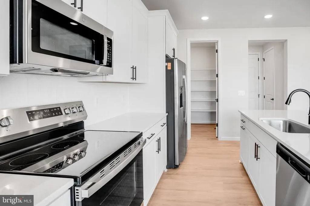 611 Clover Lane Orange VA 22960