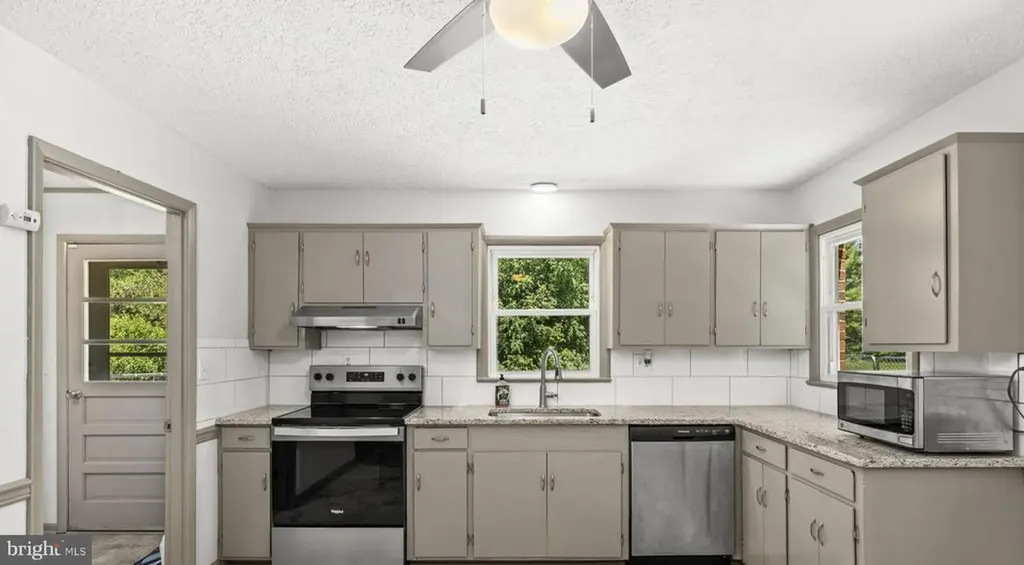 17195 Oakshade Road Orange VA 22960