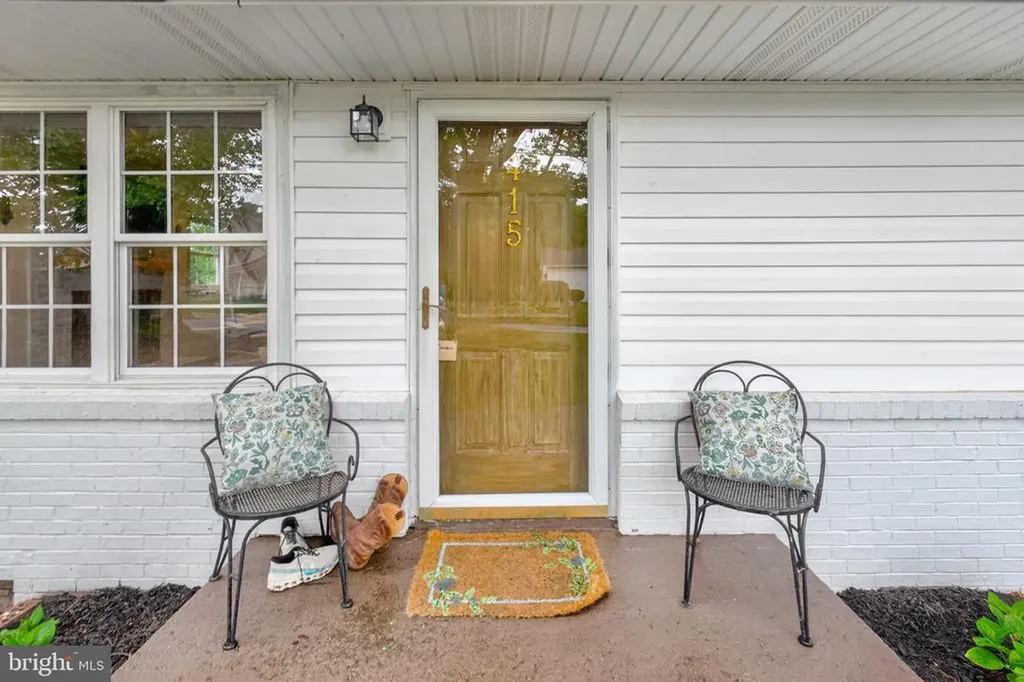 415 Main Street S Gordonsville VA 22942