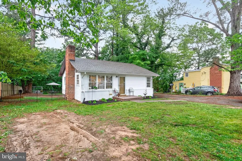415 Main Street S Gordonsville VA 22942