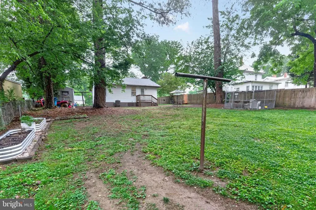 415 Main Street S Gordonsville VA 22942