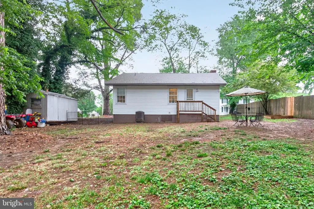 415 Main Street S Gordonsville VA 22942