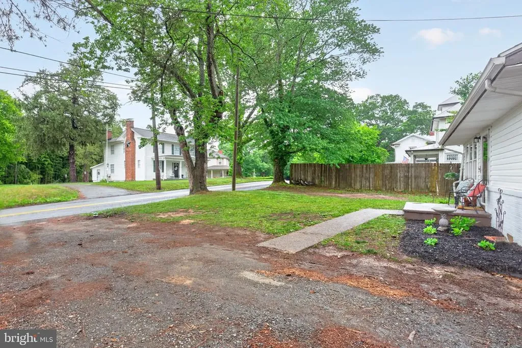 415 Main Street S Gordonsville VA 22942