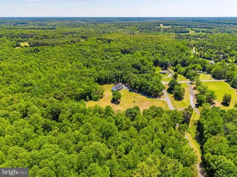 28105 Raccoon Ford Road Culpeper VA 22701