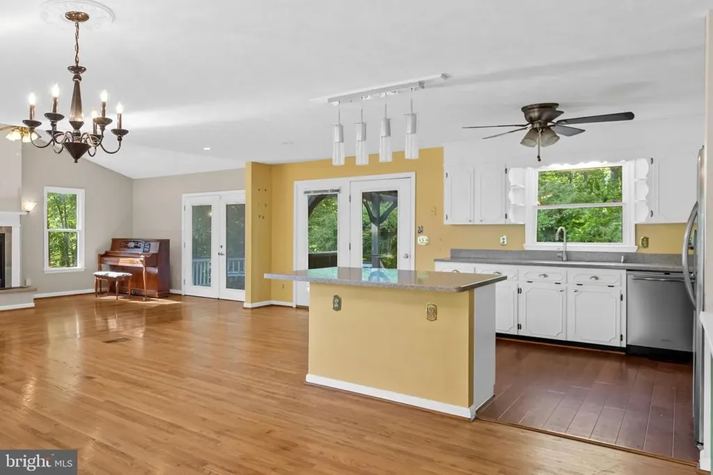 3628 Spotswood Trail S Barboursville VA 22923