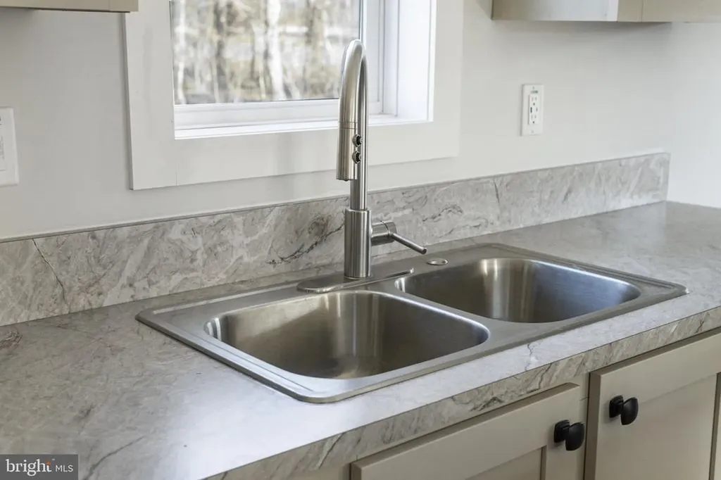 328 East Street Gordonsville VA 22942