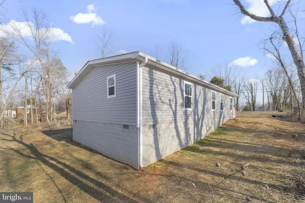 328 East Street Gordonsville VA 22942