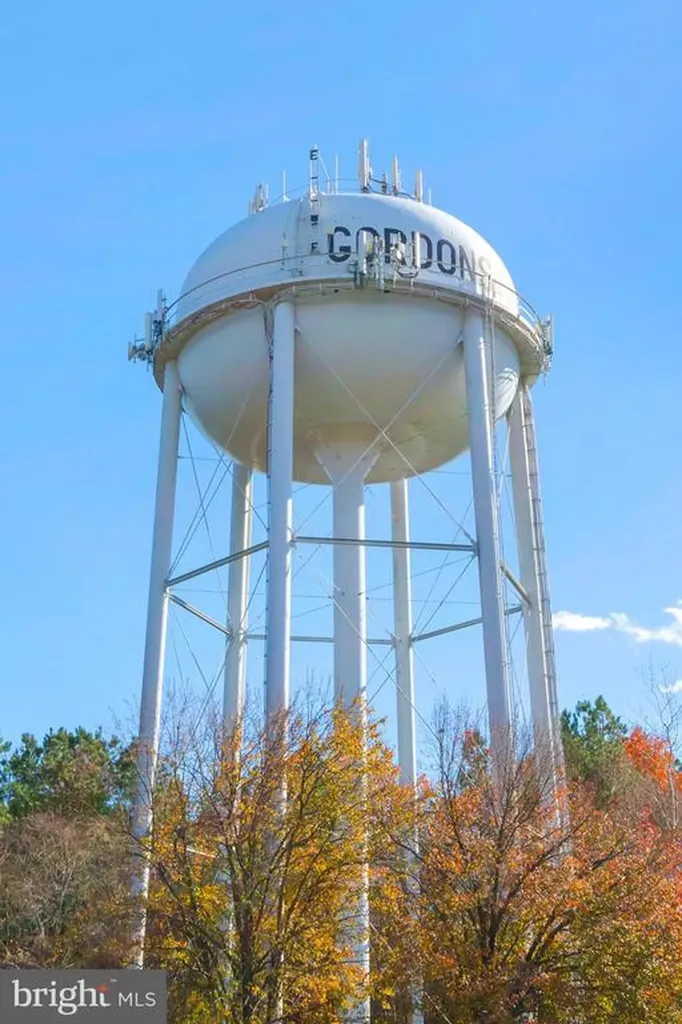 328 East Street Gordonsville VA 22942