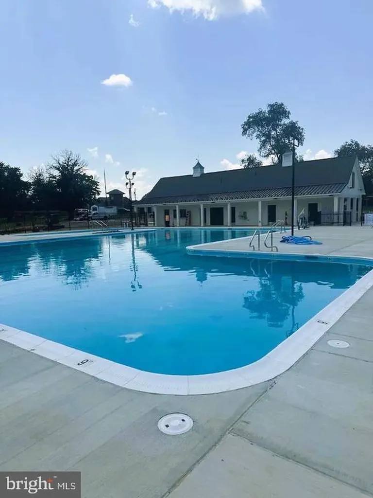 320 East Street Gordonsville VA 22942