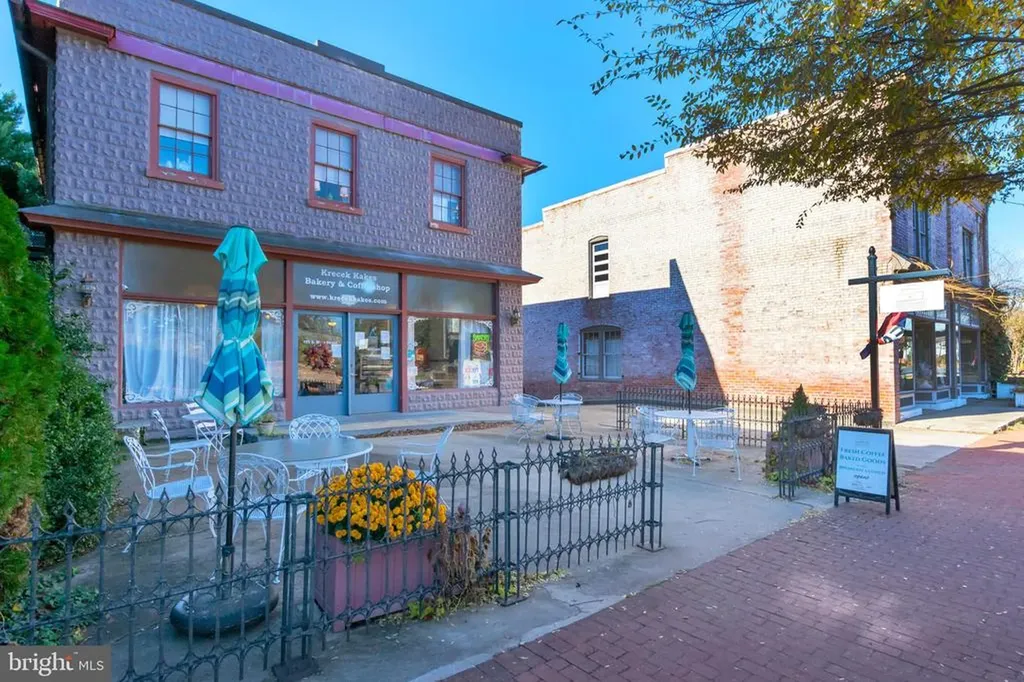 320 East Street Gordonsville VA 22942