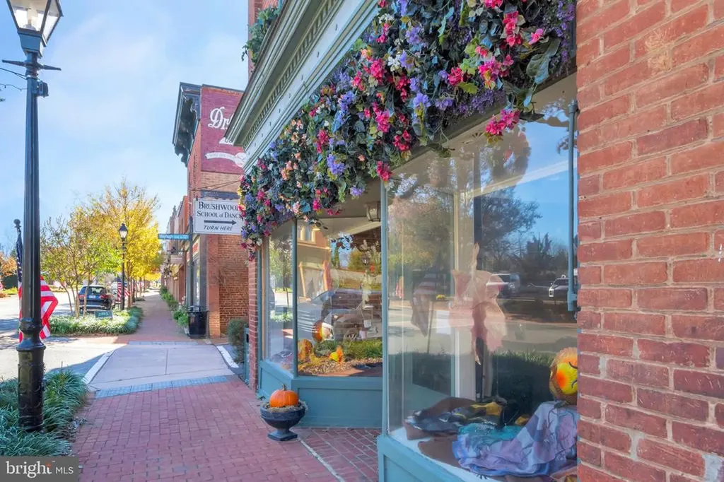 320 East Street Gordonsville VA 22942