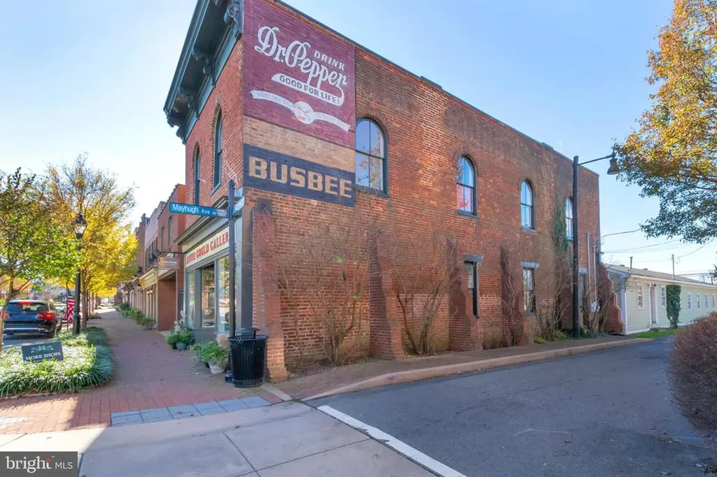 320 East Street Gordonsville VA 22942