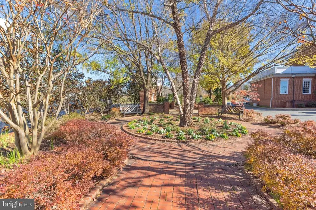 320 East Street Gordonsville VA 22942