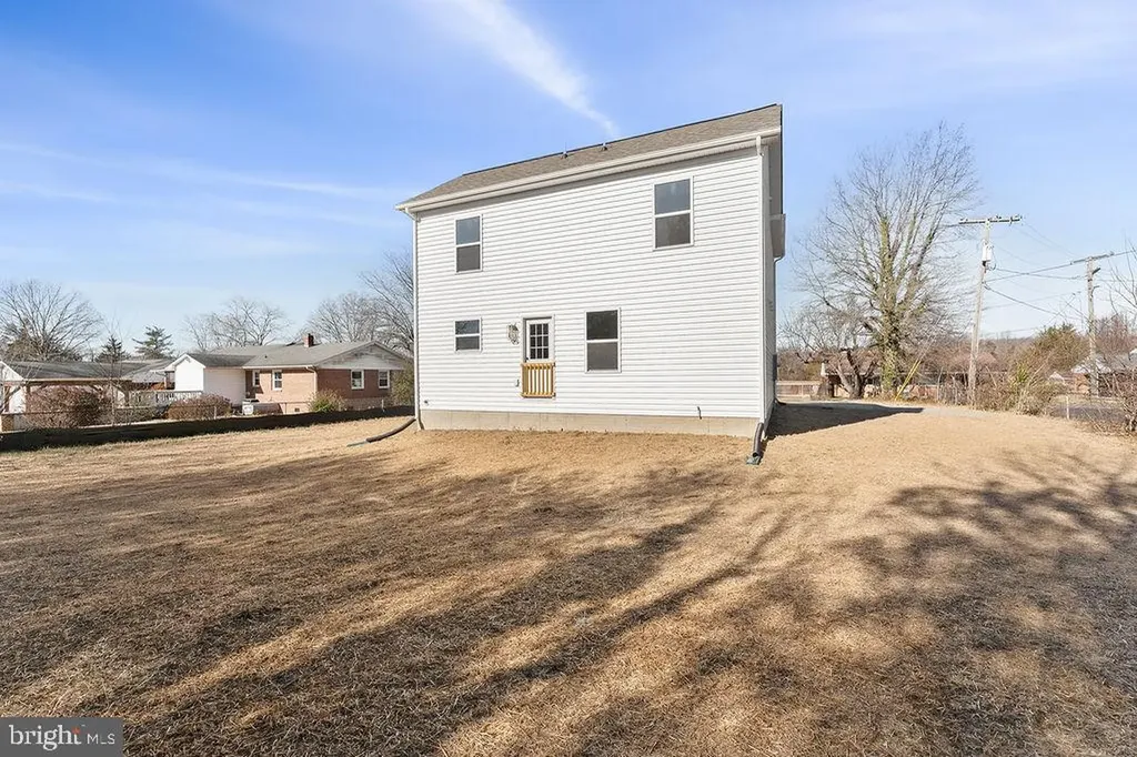 317 Grove Avenue Gordonsville VA 22942