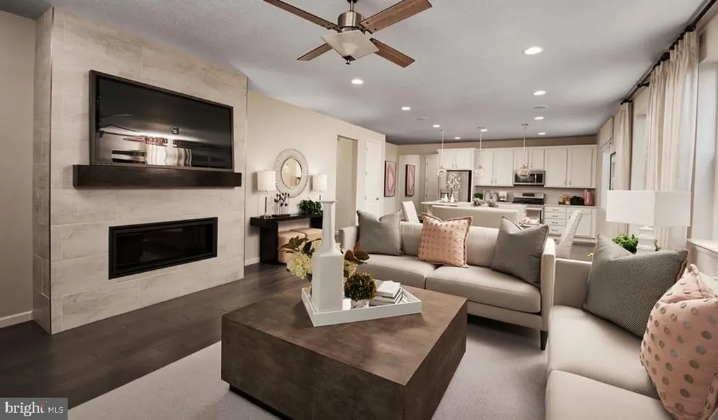 Clover Lane Alexandrite Plan Orange VA 22960