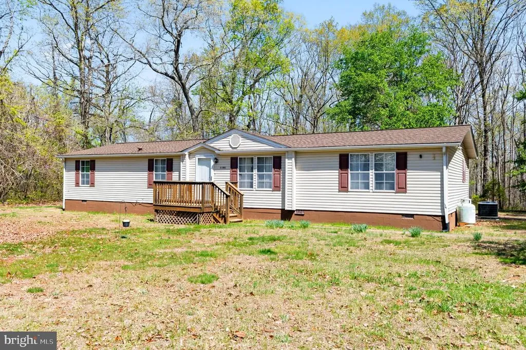 19341 Lahore Road Orange VA 22960