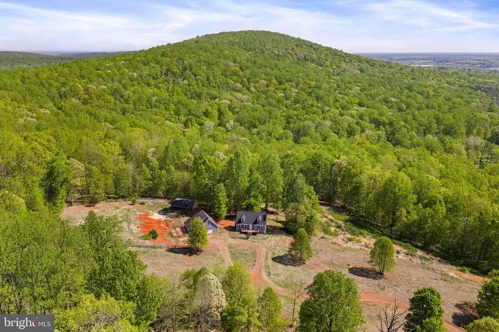 10485 Cedar Hill Road Gordonsville VA 22942