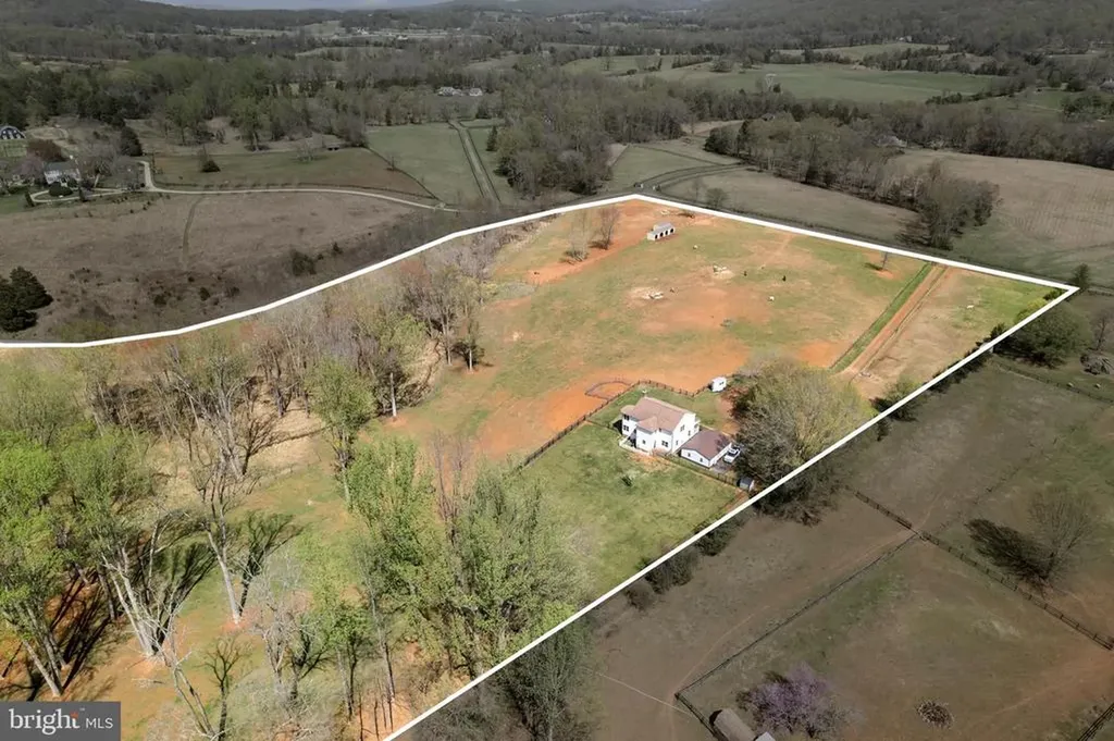 19050 Monteith Farm Road Gordonsville VA 22942