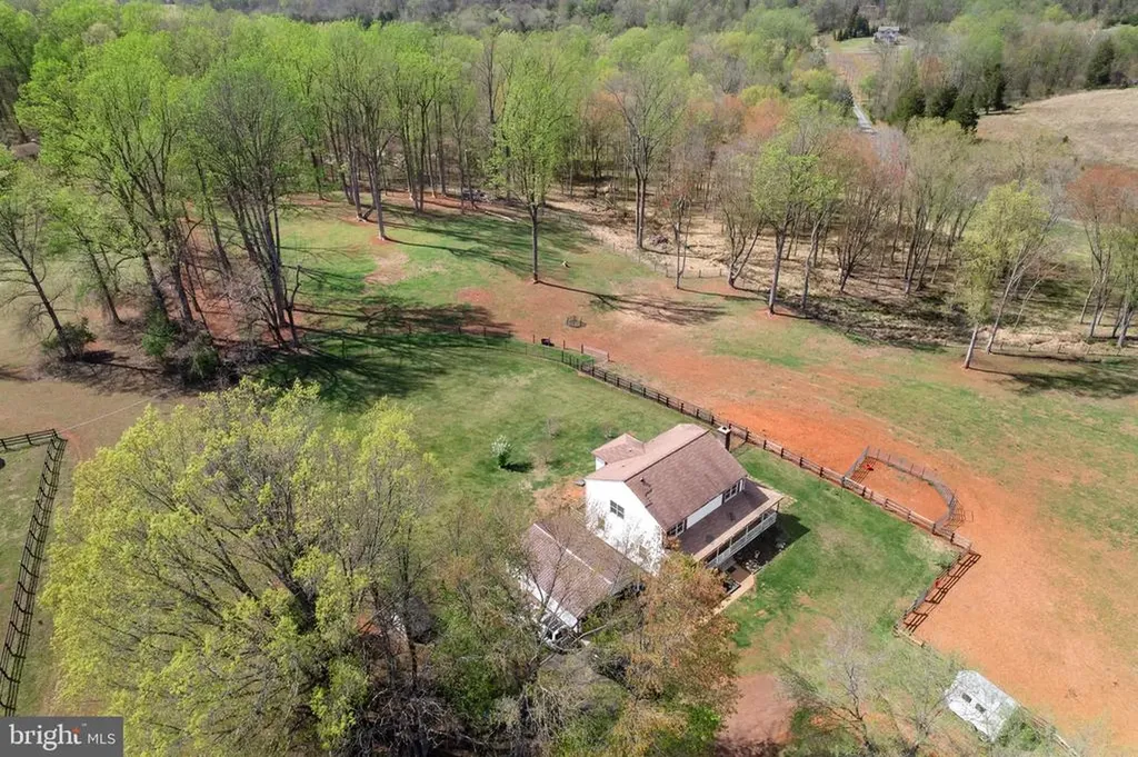 19050 Monteith Farm Road Gordonsville VA 22942