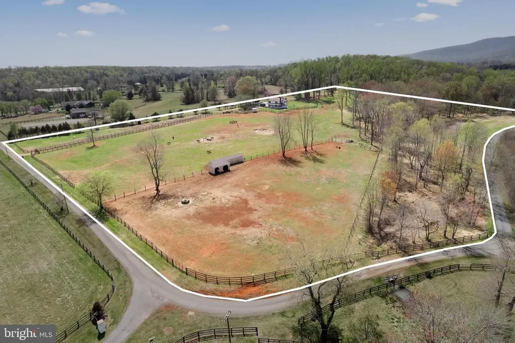 19050 Monteith Farm Road Gordonsville VA 22942