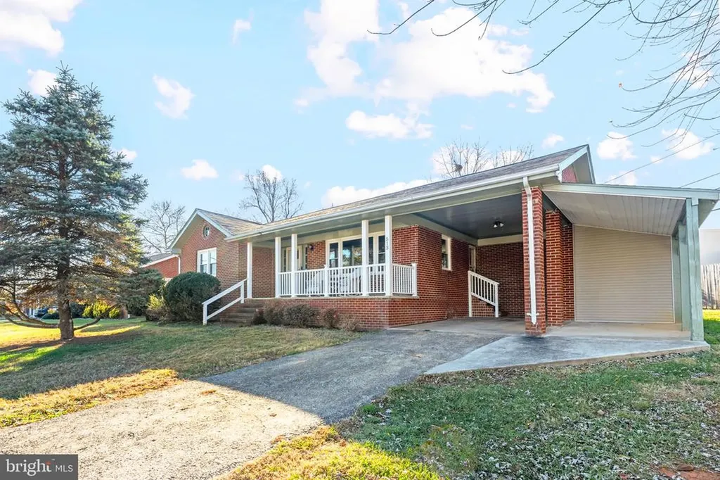 513 Gentry Drive Gordonsville VA 22942