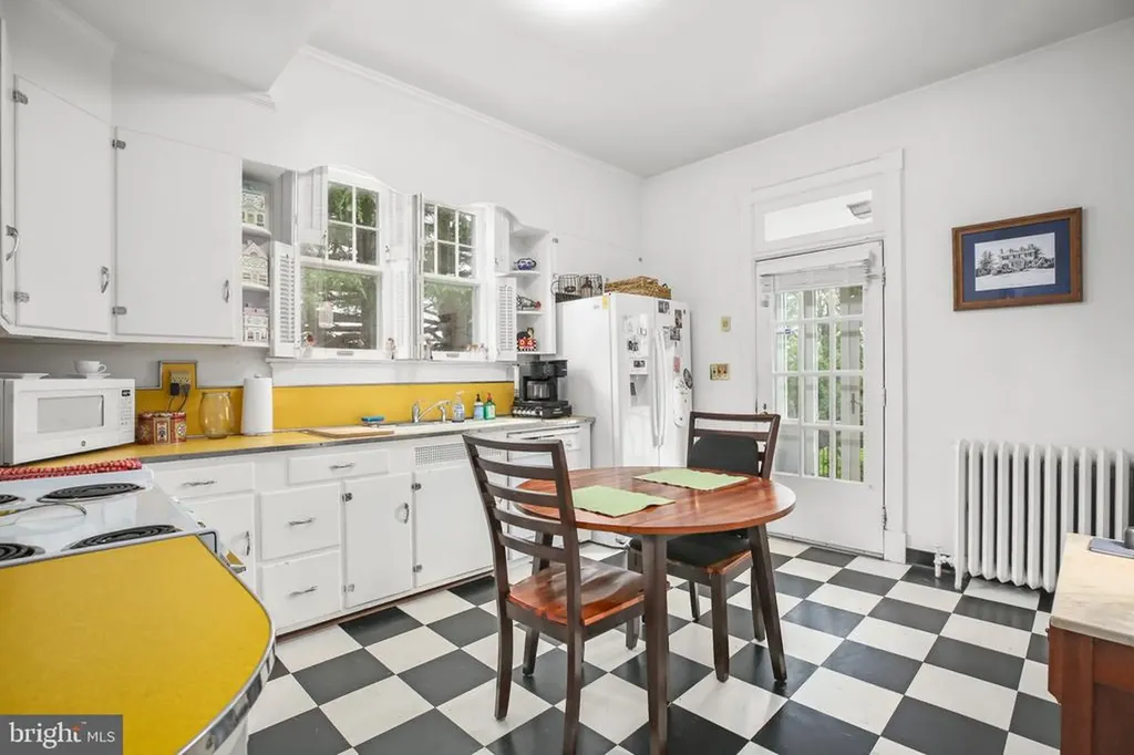 590 N Madison Road Orange VA 22960