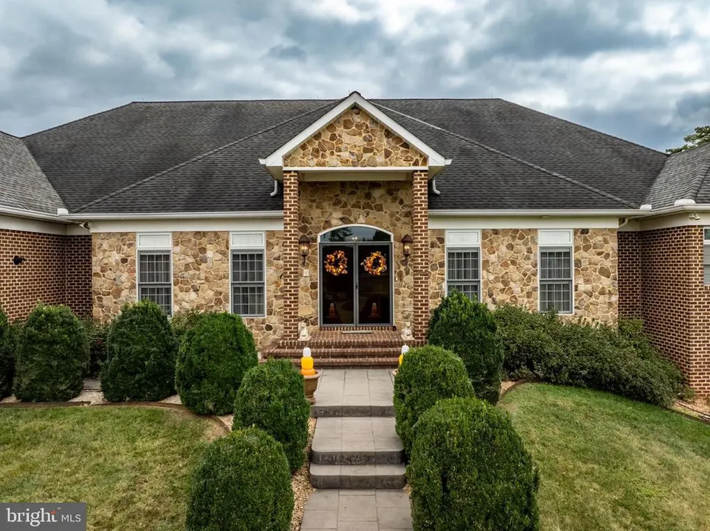 17054 Constitution Highway Orange VA 22960