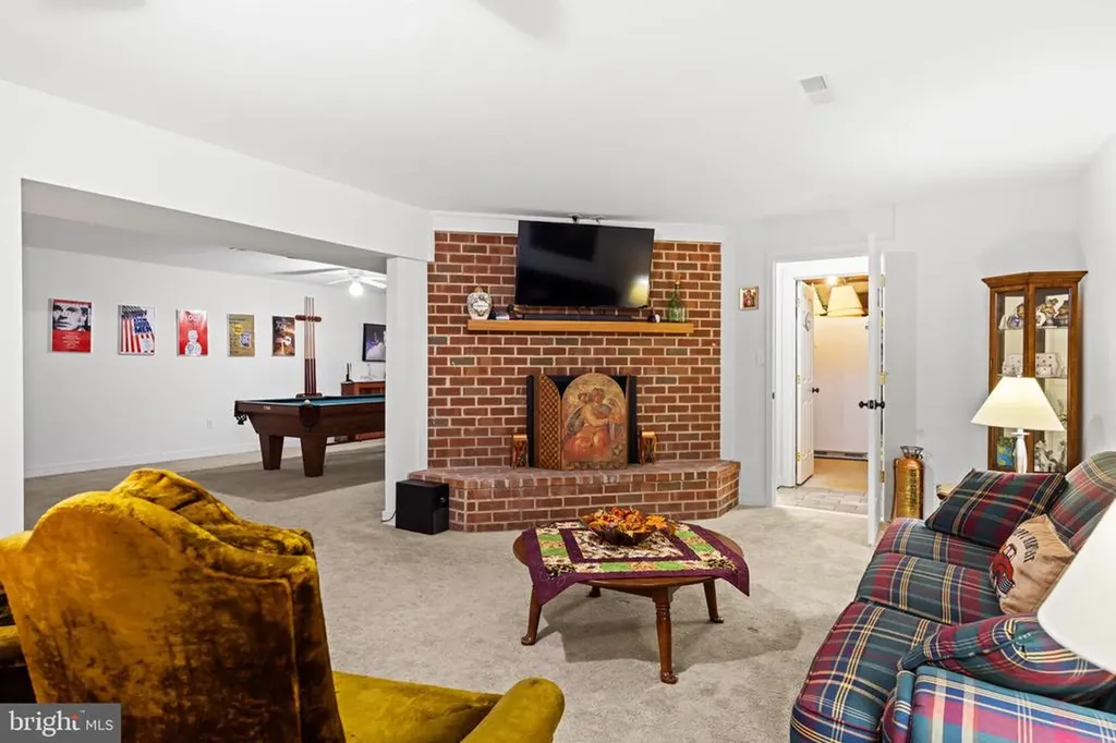 17054 Constitution Highway Orange VA 22960