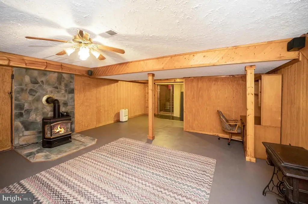 16180 Mountain Track Road Orange VA 22960