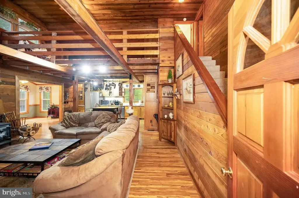 16180 Mountain Track Road Orange VA 22960