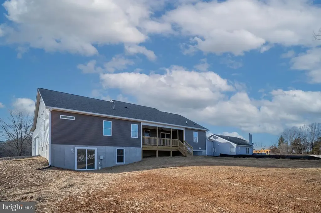 26375 Pennfields Drive Orange VA 22960