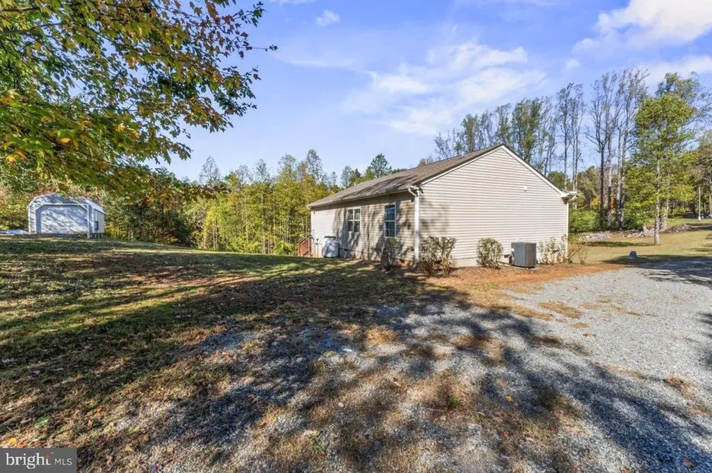 166 Bootons Lane Orange VA 22960