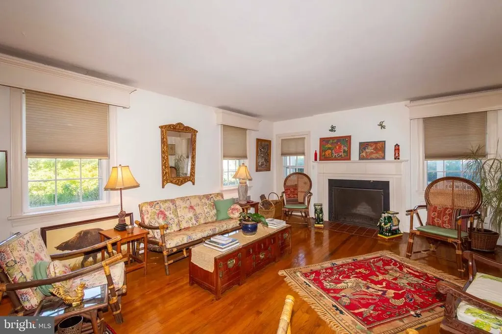 358 Main Street Orange VA 22960