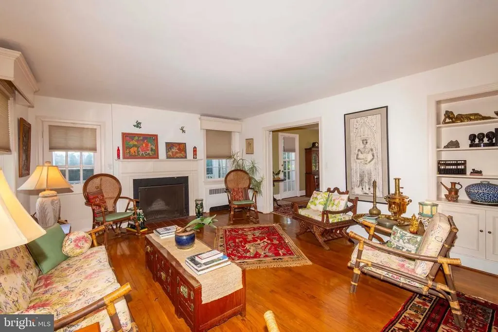 358 Main Street Orange VA 22960