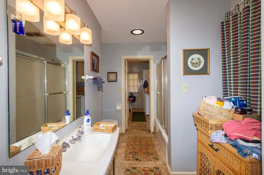 358 Main Street Orange VA 22960