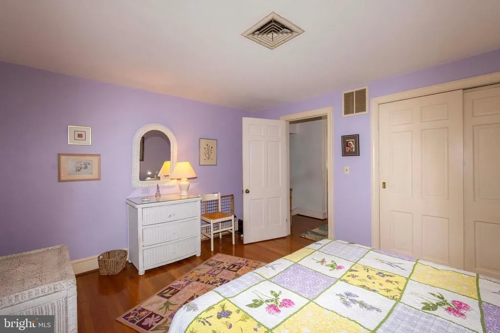 358 Main Street Orange VA 22960