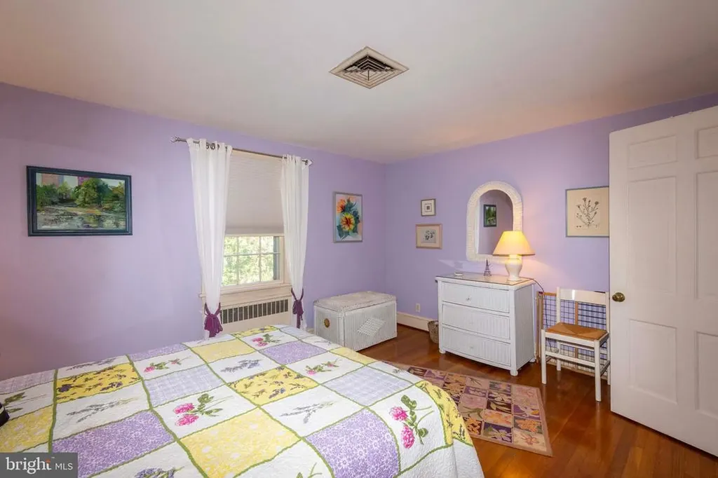 358 Main Street Orange VA 22960