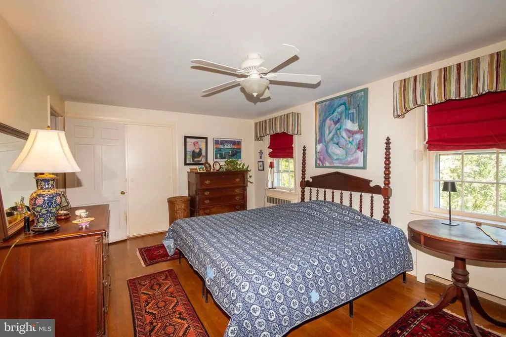 358 Main Street Orange VA 22960