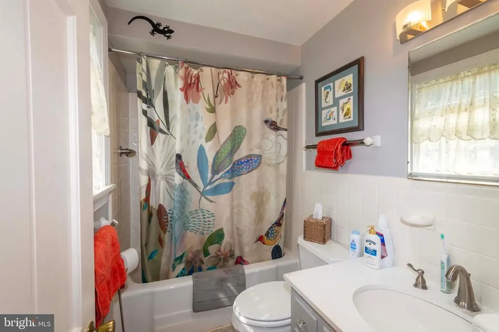 358 Main Street Orange VA 22960