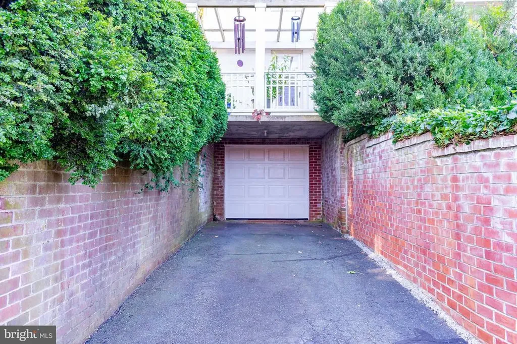 358 Main Street Orange VA 22960