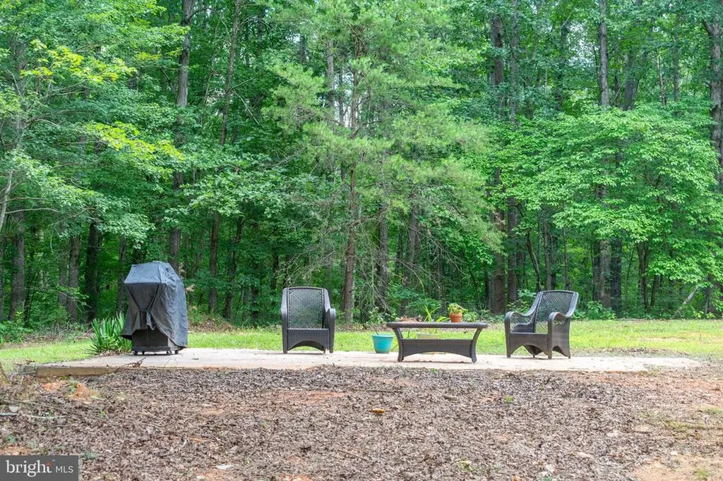 18184 Crawford Lane Gordonsville VA 22942