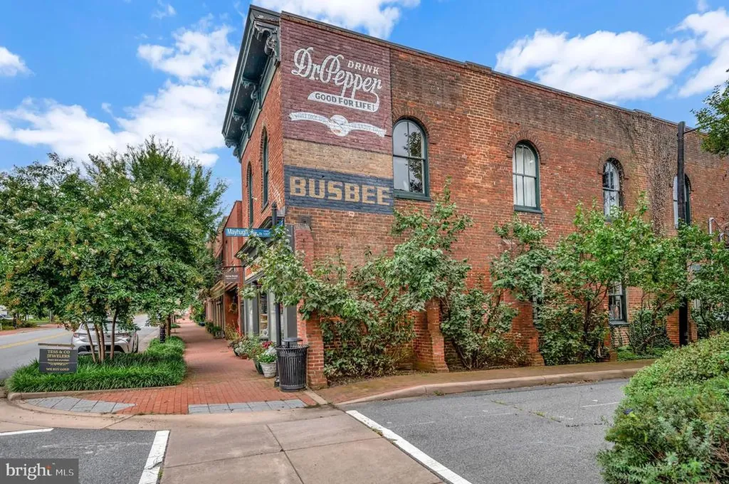 312 East Street Gordonsville VA 22942