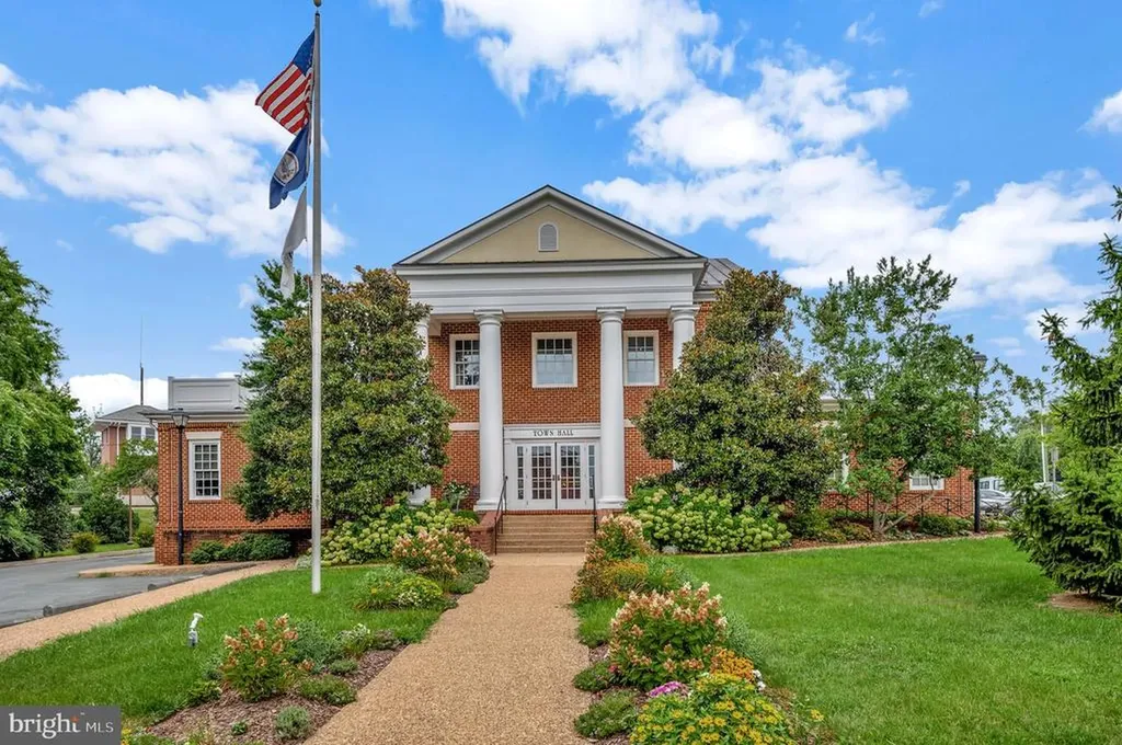 312 East Street Gordonsville VA 22942