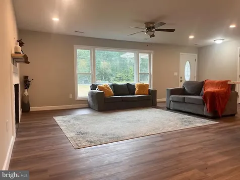 28542 Raccoon Ford Road Culpeper VA 22701