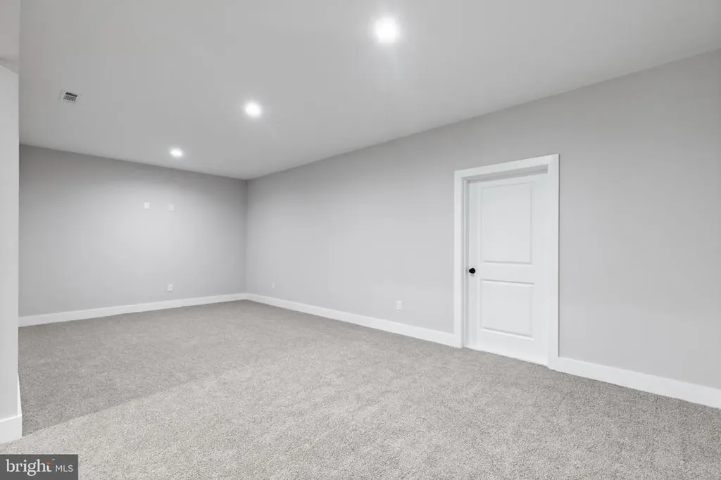 Lookout Circle Orange VA 22960