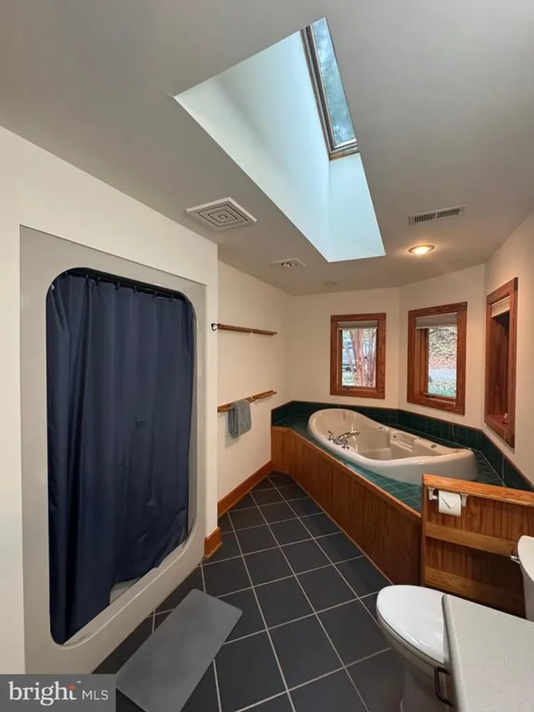 25 Falling Springs Drive Afton VA 22920