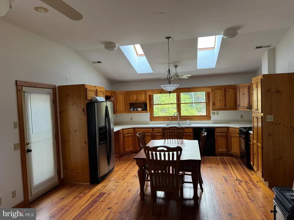 25 Falling Springs Drive Afton VA 22920