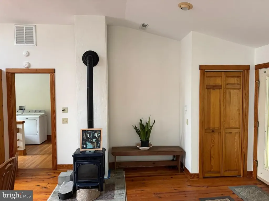 25 Falling Springs Drive Afton VA 22920