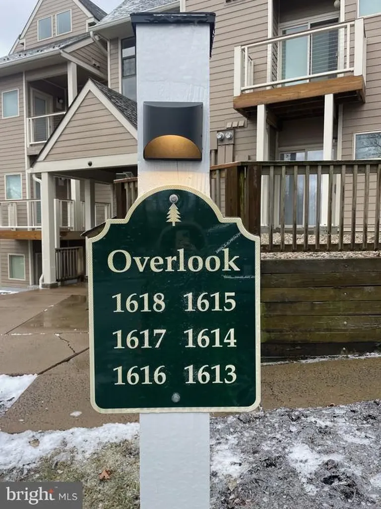 1616 Overlook Olook Roseland VA 22967