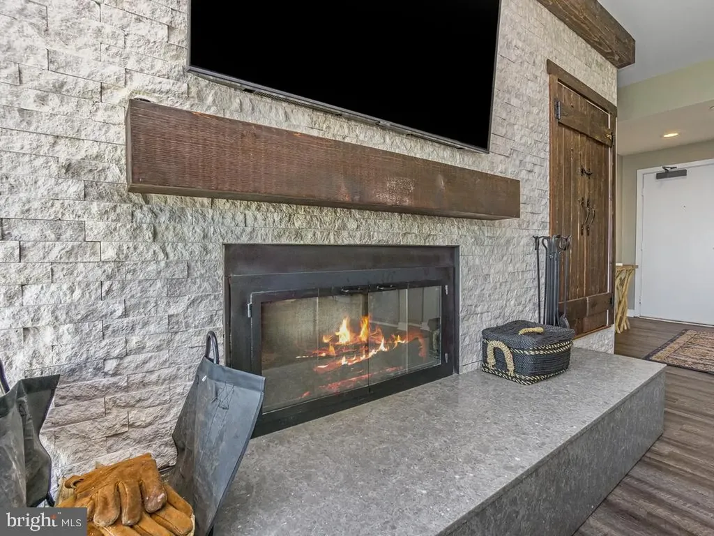 1616 Overlook Olook Roseland VA 22967